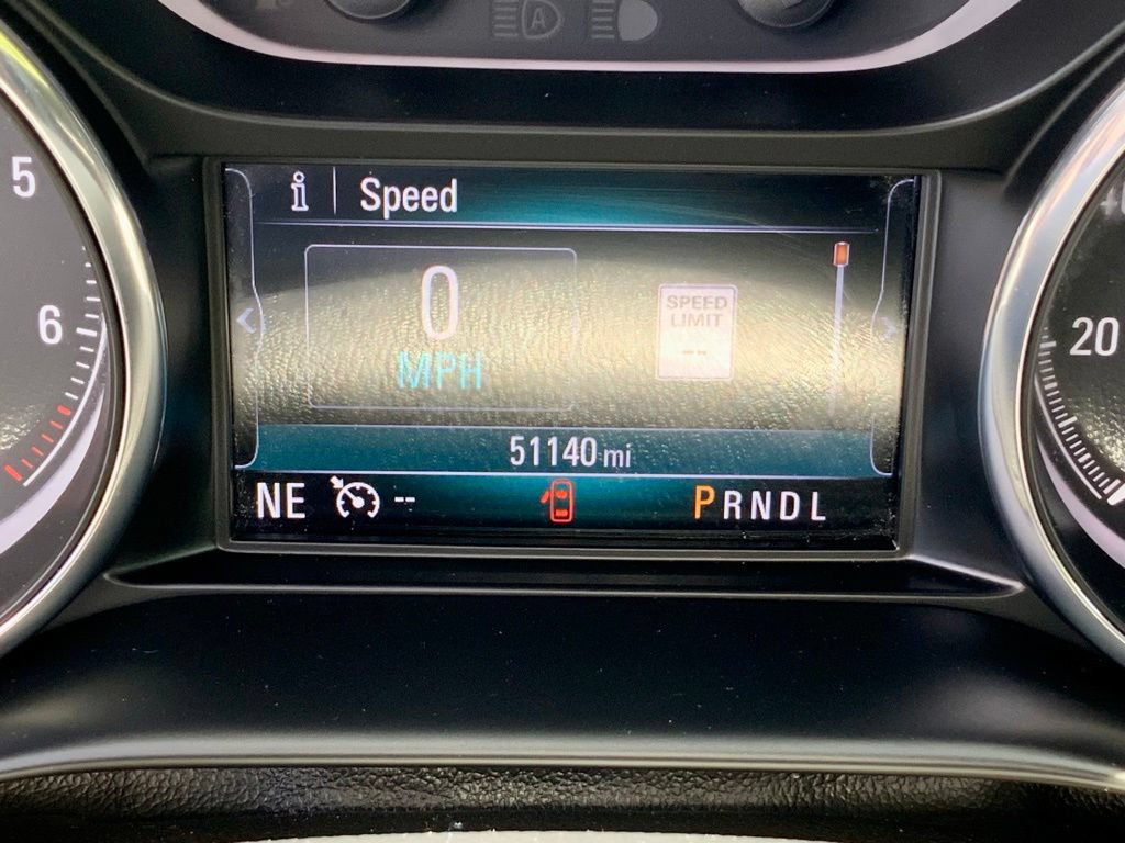 Used 2020 Buick Envision Essence FWD image 28
