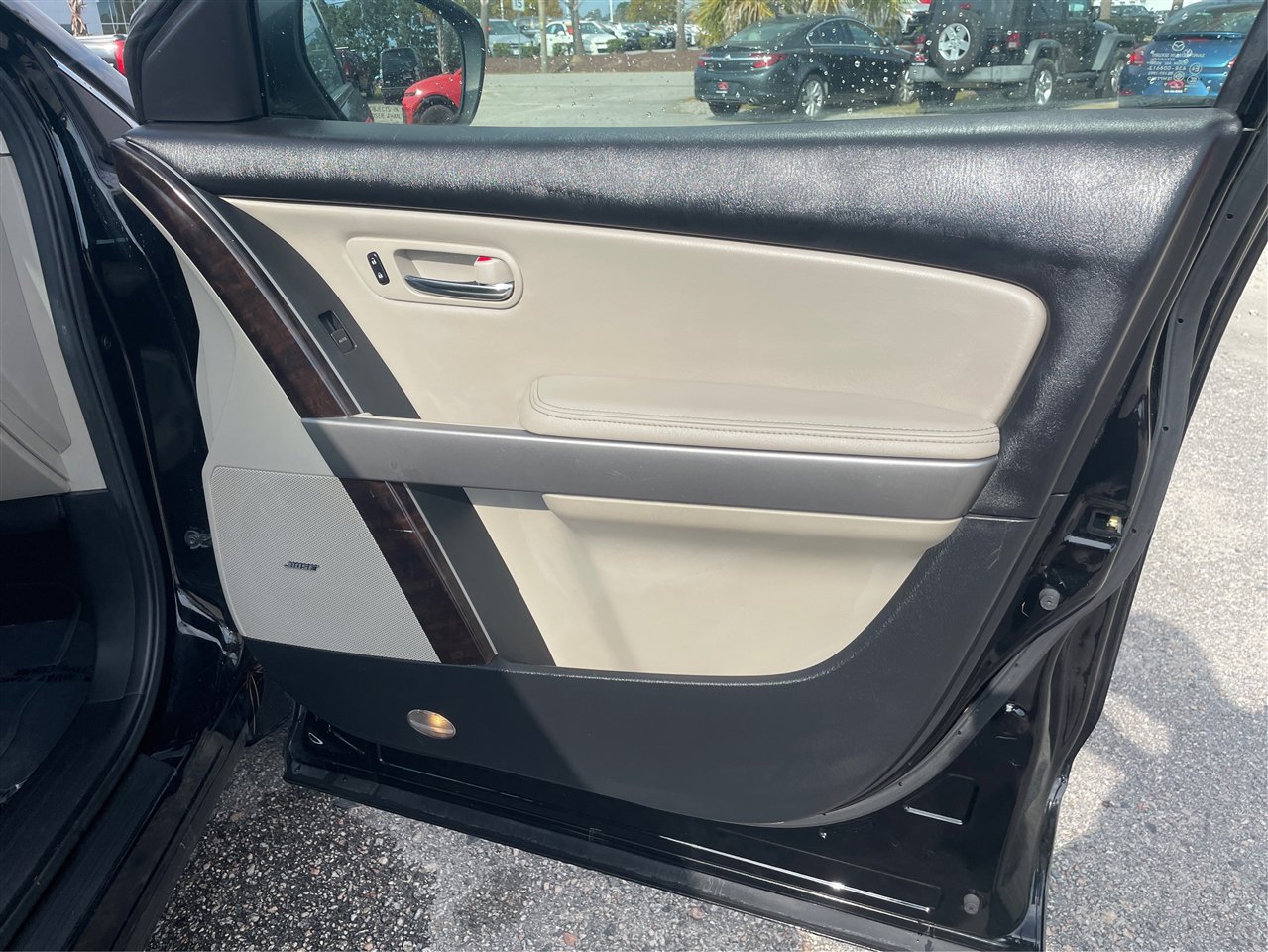 Used 2010 MAZDA CX-9 Grand Touring w/ Moonroof & Bose Audio Pkg image 25