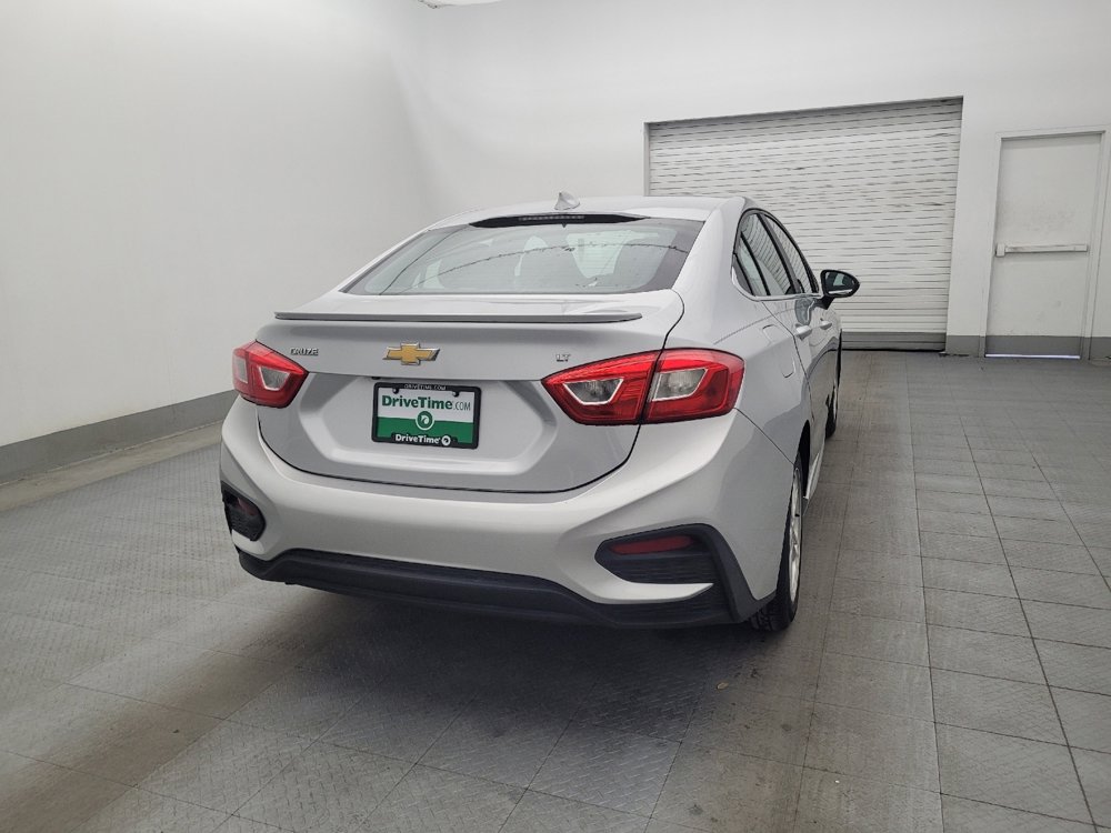 Used 2017 Chevrolet Cruze LT w/ Convenience Package image 7