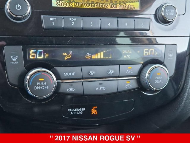 Used 2017 Nissan Rogue SV AWD/4WD image 23