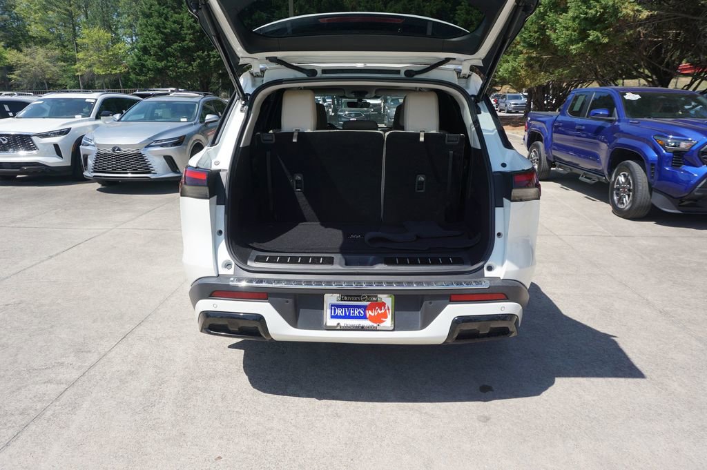 Used 2023 INFINITI QX60 Luxe image 18