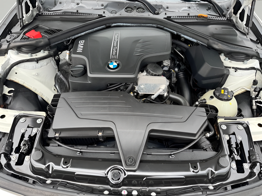 Used 2016 BMW 320i xDrive Sedan AWD/4WD image 33