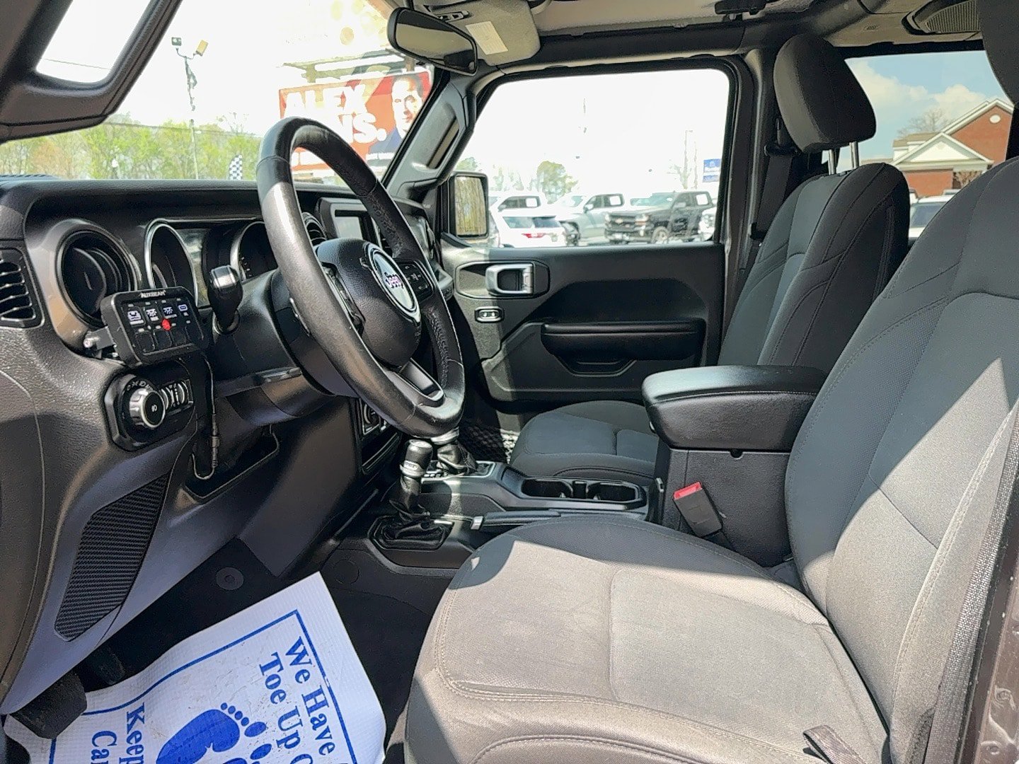 Used 2019 Jeep Wrangler Unlimited Sport S image 16
