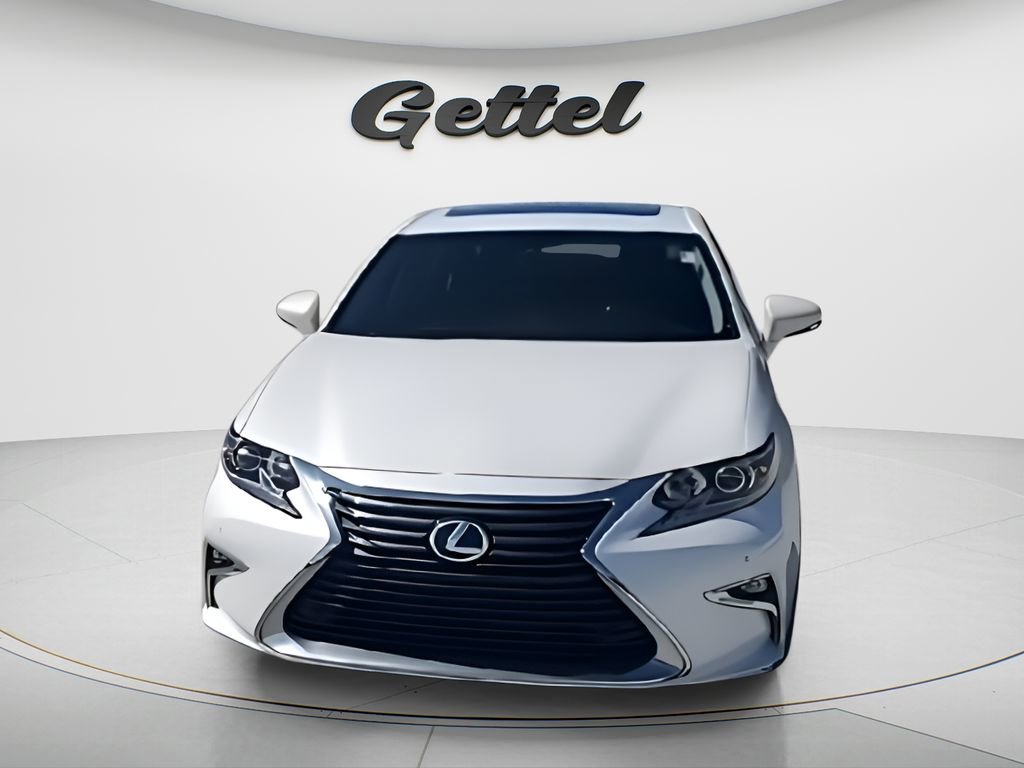 Used 2016 Lexus ES 350 w/ Premium Package w/Wood Trim image 3