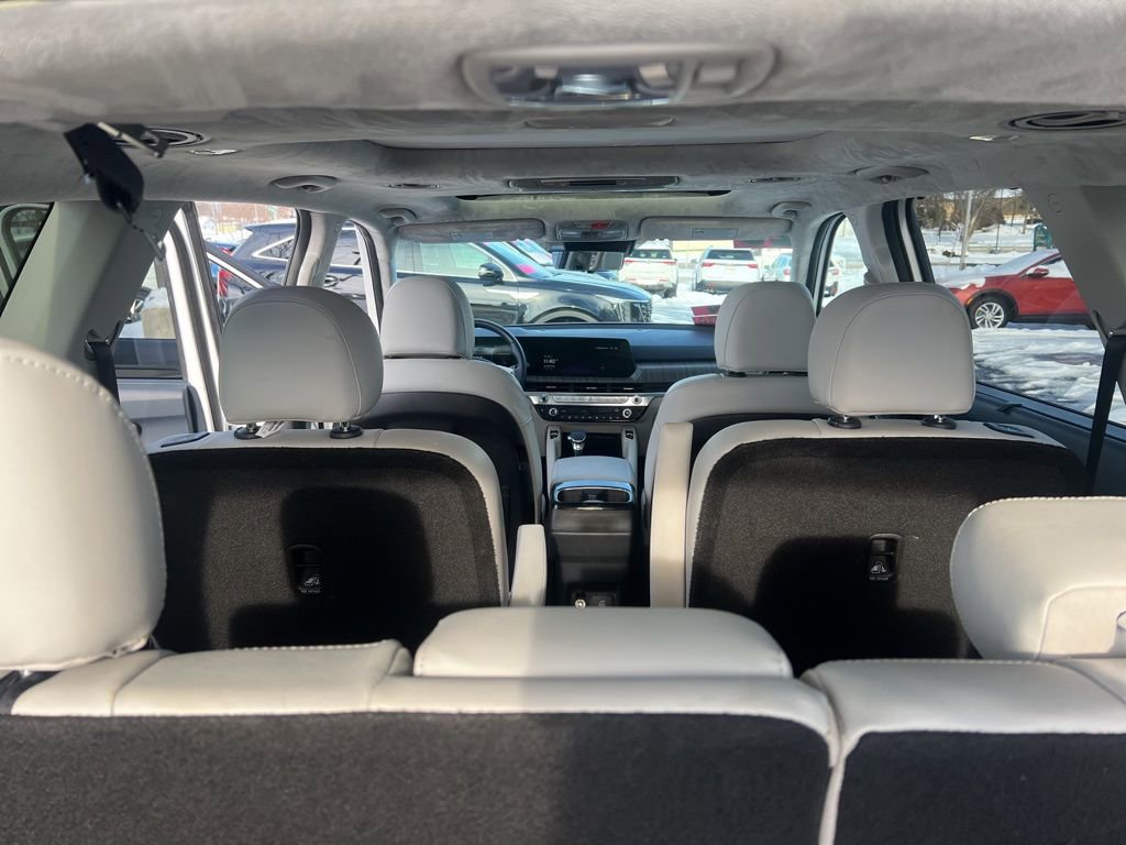 Used 2023 Kia Telluride SX Prestige image 13