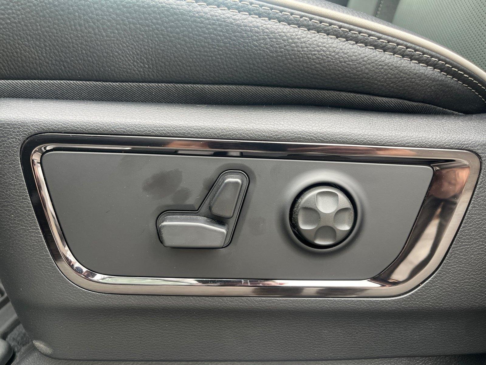 New 2026 RAM 1500 Limited AWD/4WD image 13