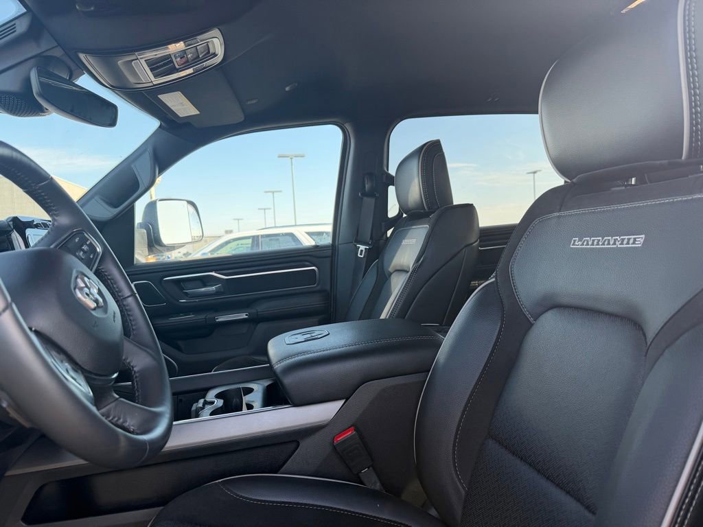Used 2024 RAM 1500 Laramie AWD/4WD image 4