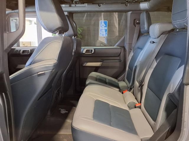 Used 2023 Ford Bronco Outer Banks image 19