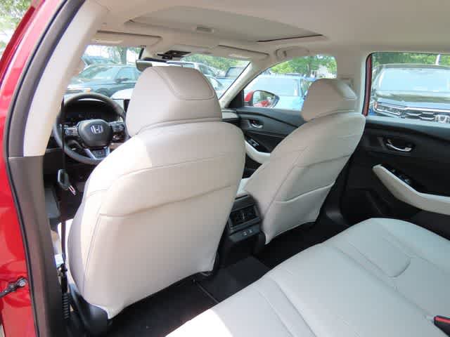 Used 2025 Honda Accord Touring image 14