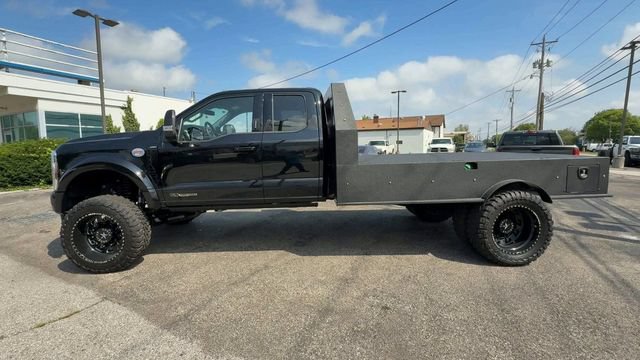 Used 2024 Ford F550 4x4 SuperCab Super Duty image 5