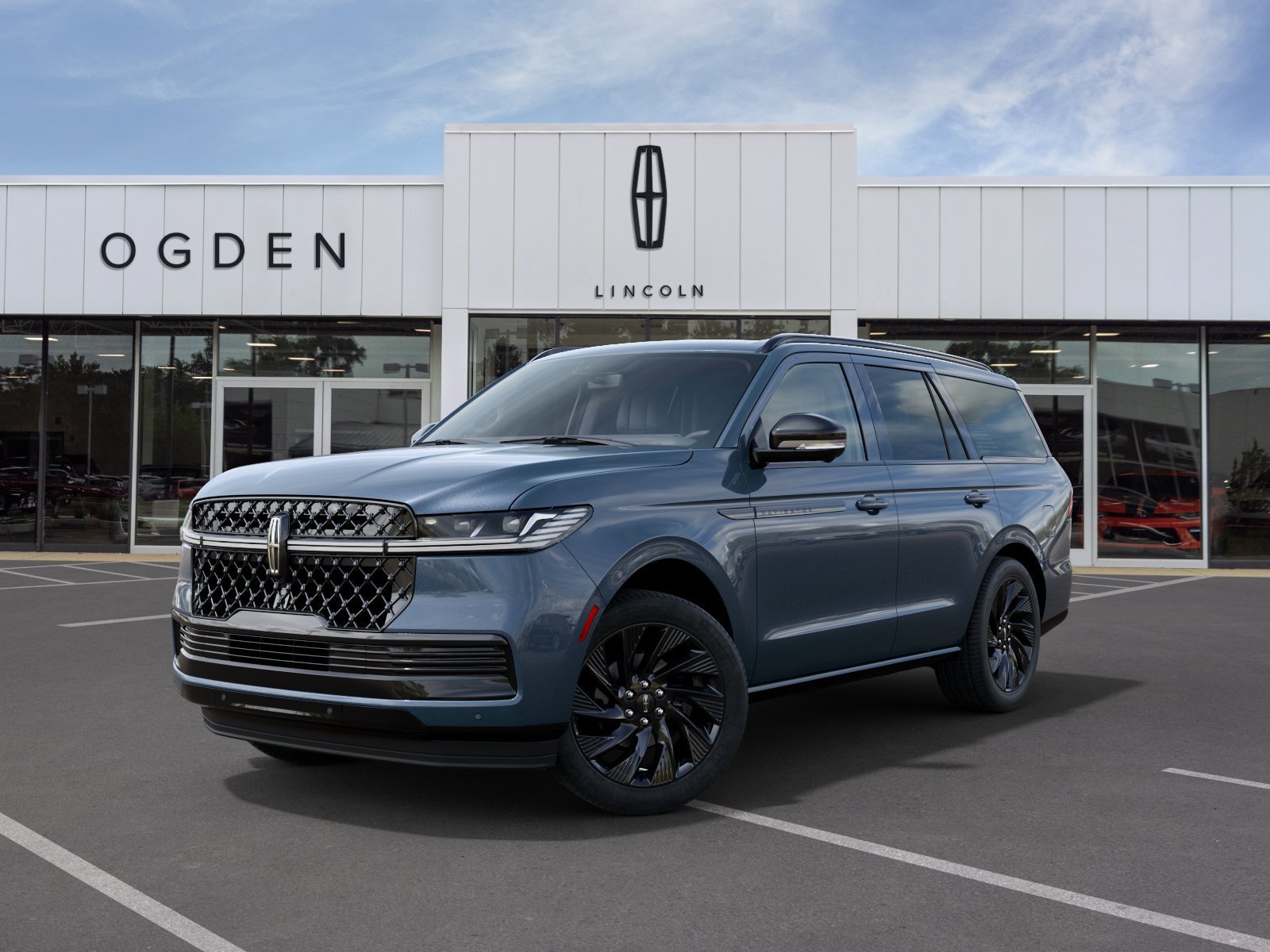 New 2027 Lincoln Navigator Reserve w/ Jet Appearance Package AWD/4WD image 2