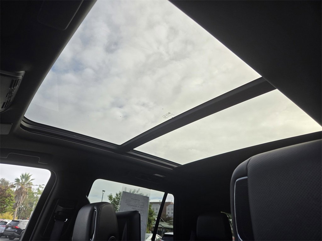 Used 2023 Cadillac Escalade Sport image 24