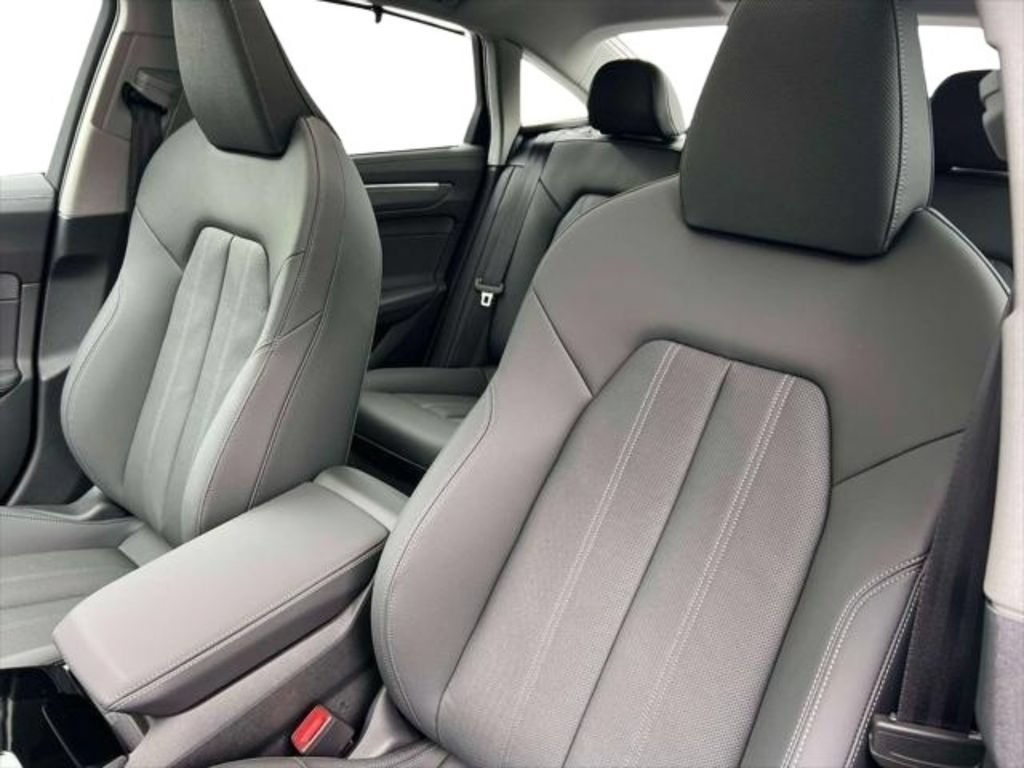 New 2026 Audi A6 Premium Plus AWD/4WD image 15