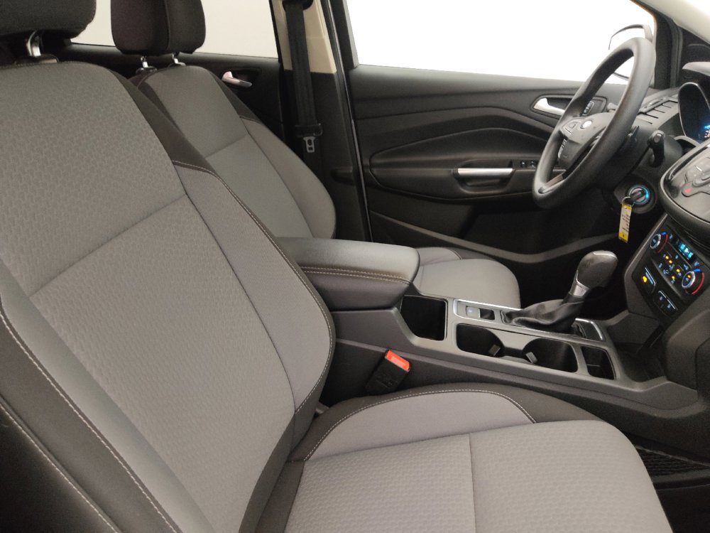 Used 2017 Ford Escape SE image 21