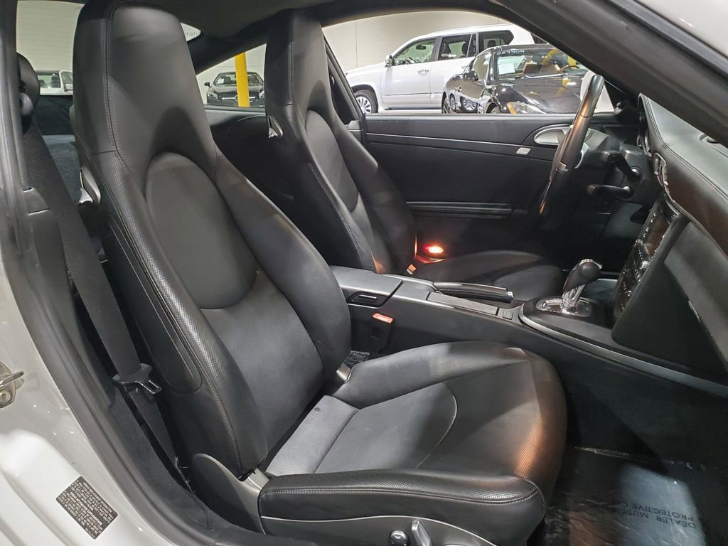 Used 2010 Porsche 911 Carrera 4S image 14