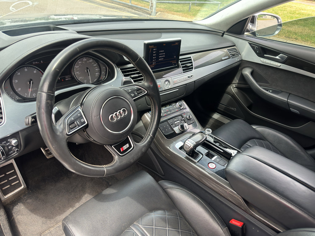 Used 2015 Audi S8 w/ S8 Driver Assistance Package AWD/4WD image 35