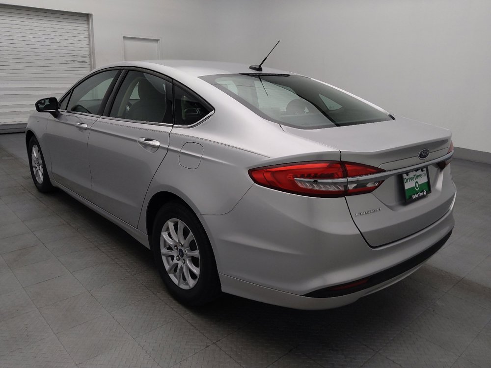 Used 2018 Ford Fusion S FWD image 5