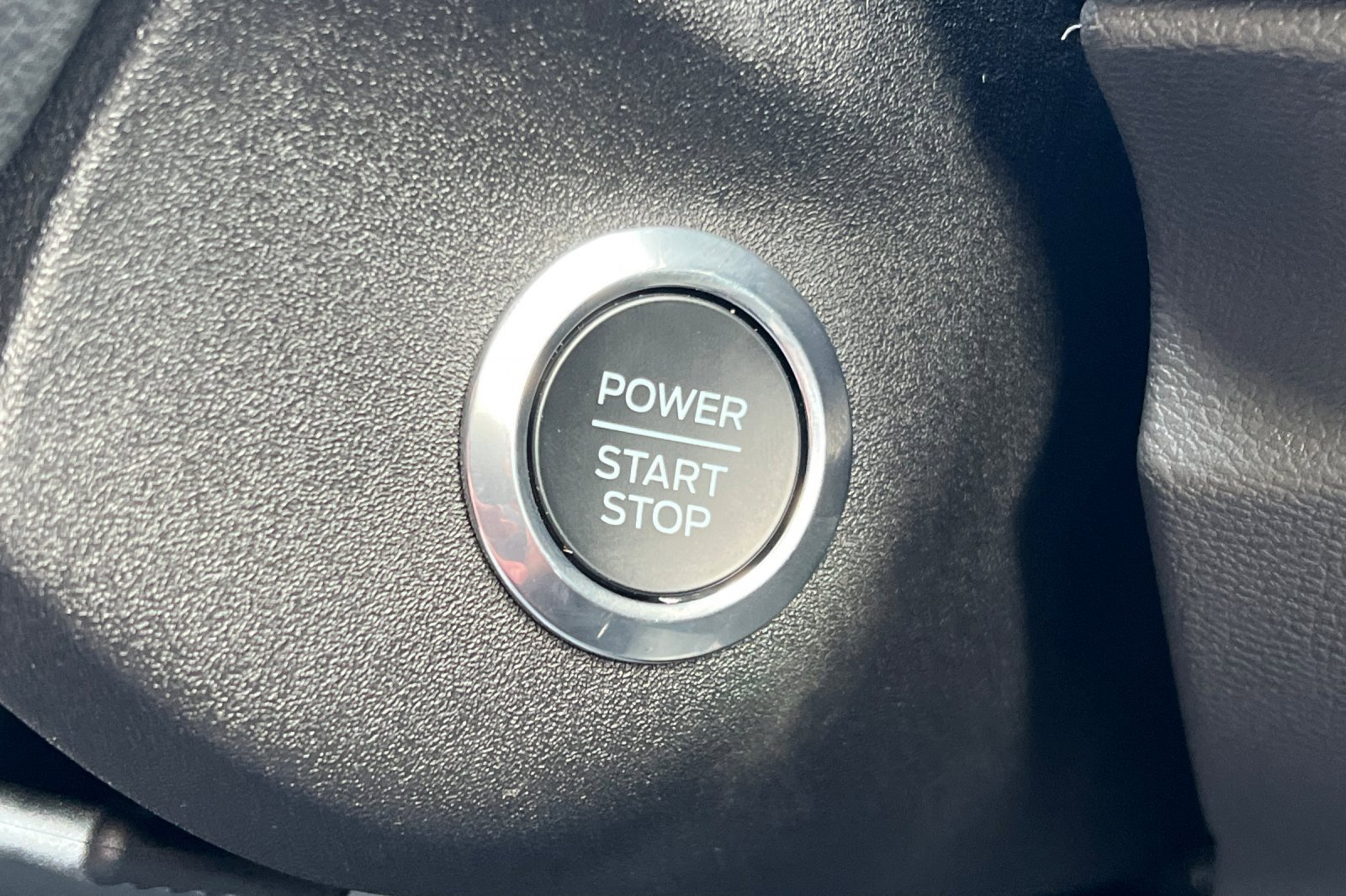 New 2026 Ford E-Transit 148 High Roof Extended w/ Load Area Protection Package image 22