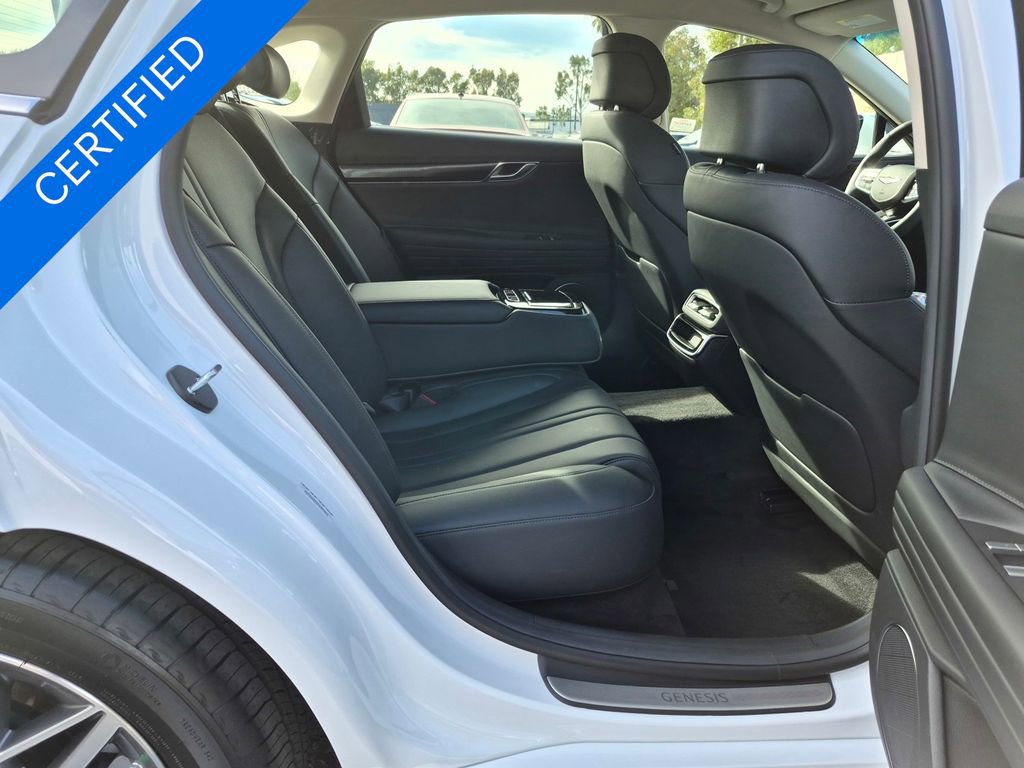 Used 2026 Genesis G80 2.5T image 30