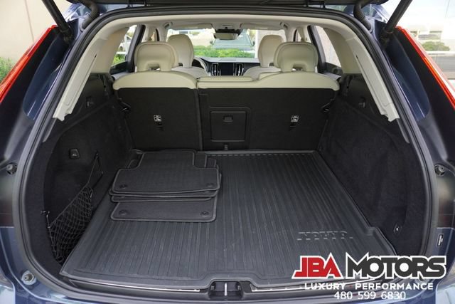Used 2020 Volvo XC60 T5 Momentum w/ Protection Package Premier AWD/4WD image 89