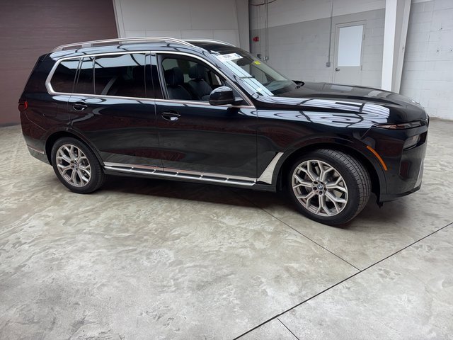 Certified 2025 BMW X7 xDrive40i w/ Premium Package image 6