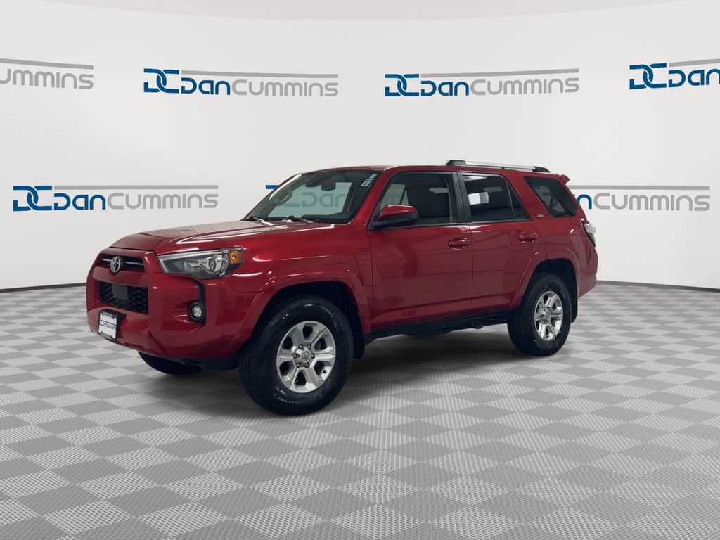 Used 2024 Toyota 4Runner SR5 AWD/4WD image 4