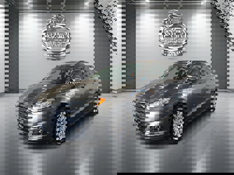 Used 2013 Ford Fusion SE