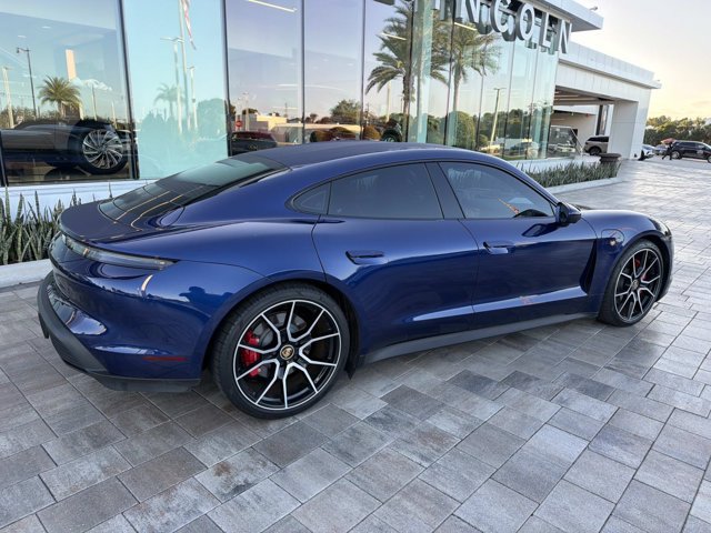 Used 2023 Porsche Taycan 4S AWD/4WD image 2