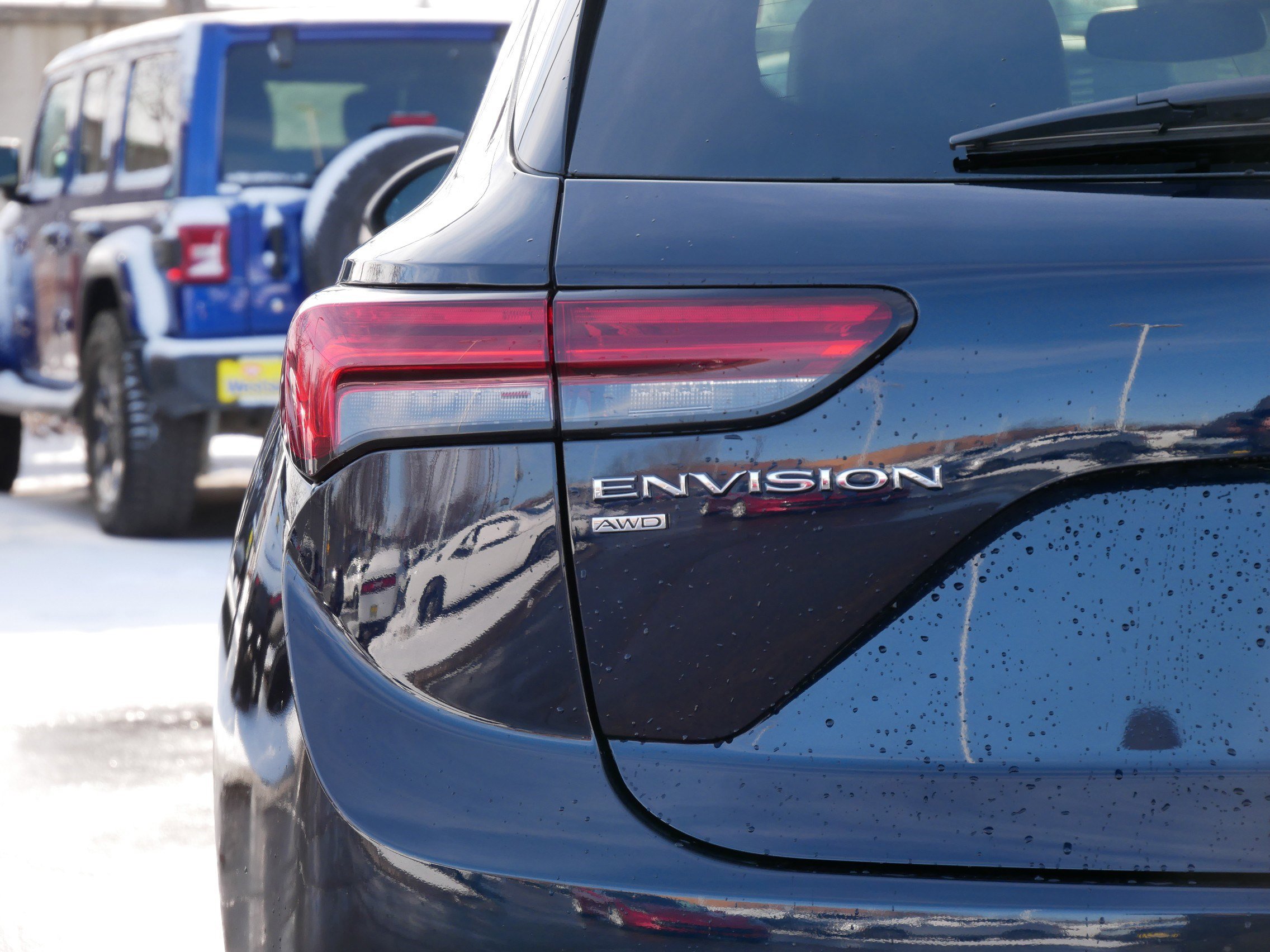 Used 2021 Buick Envision Essence w/ Technology Package I image 17