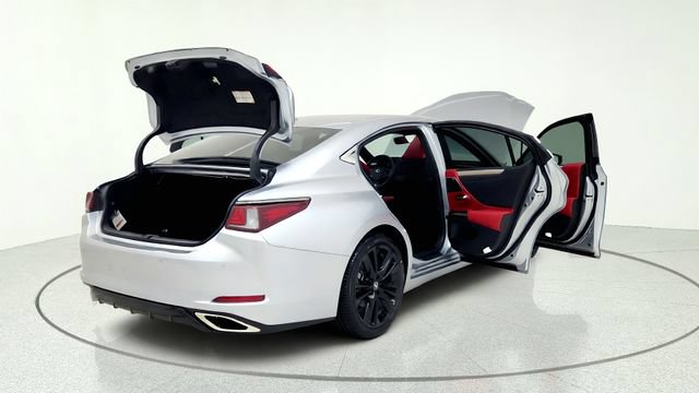 Used 2024 Lexus ES 350 F Sport w/ Accessory Package (Z2) FWD image 18