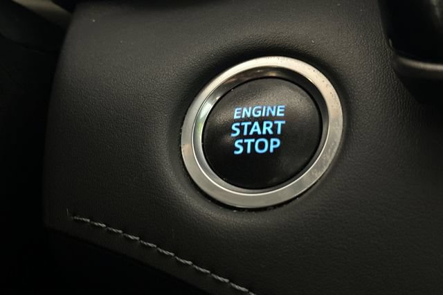 Certified 2020 Toyota Highlander XLE FWD image 28