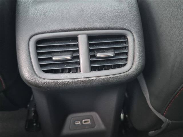 Used 2023 Buick Envision Essence w/ Sport Touring Package FWD image 17