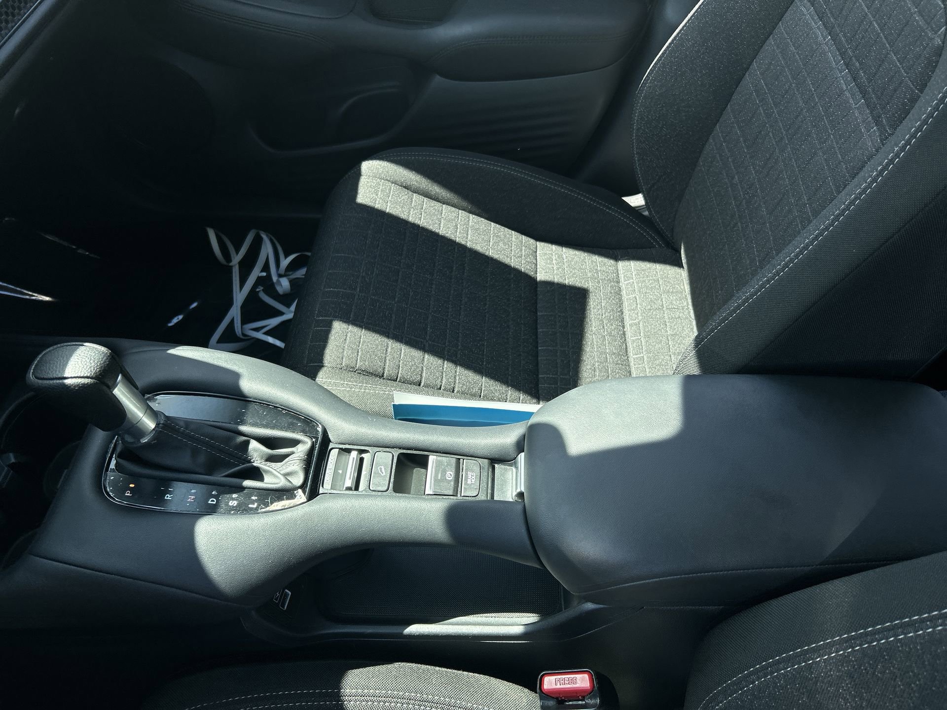 Certified 2023 Honda HR-V LX image 22