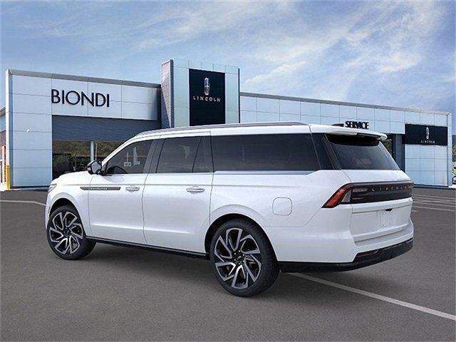 New 2026 Lincoln Navigator L Black Label image 4