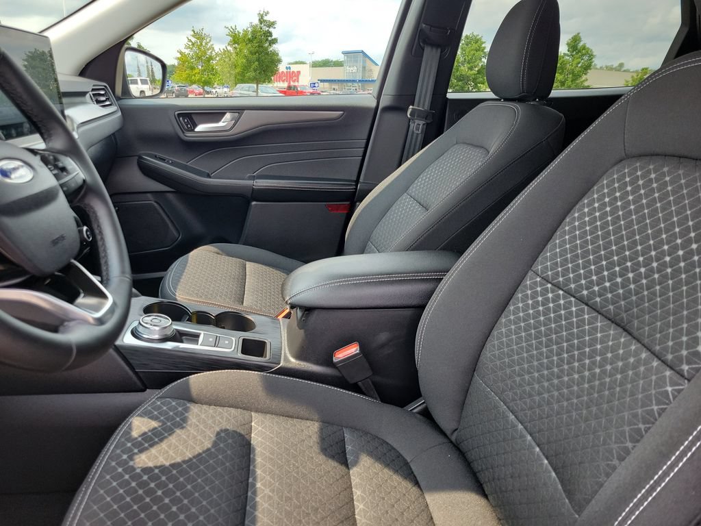 Used 2023 Ford Escape Active w/ Tech Pack #2 AWD/4WD image 20