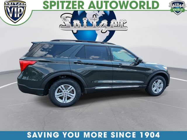 Used 2024 Ford Explorer XLT w/ Equipment Group 202A AWD/4WD image 1