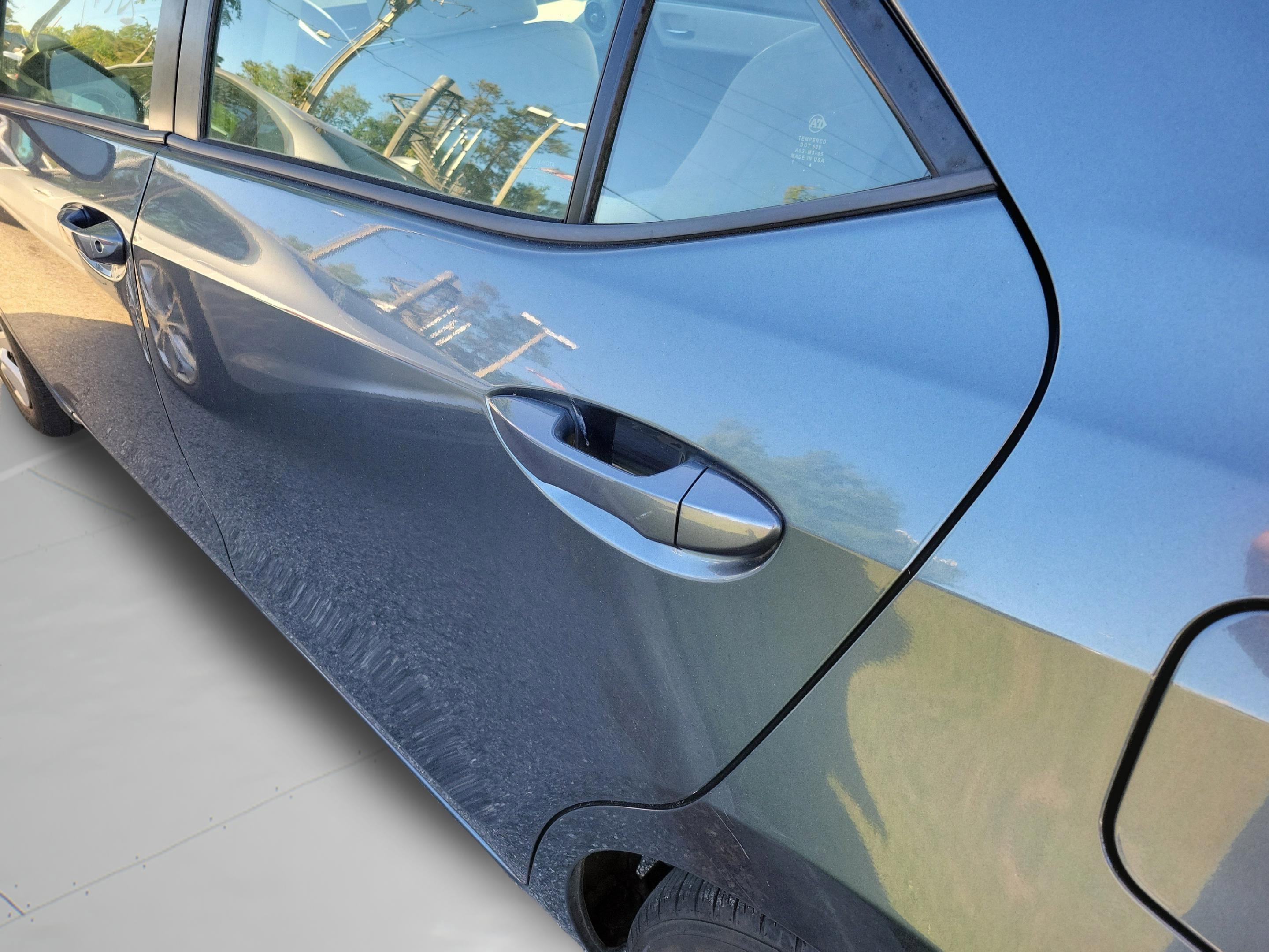 Used 2019 Toyota Corolla LE image 27