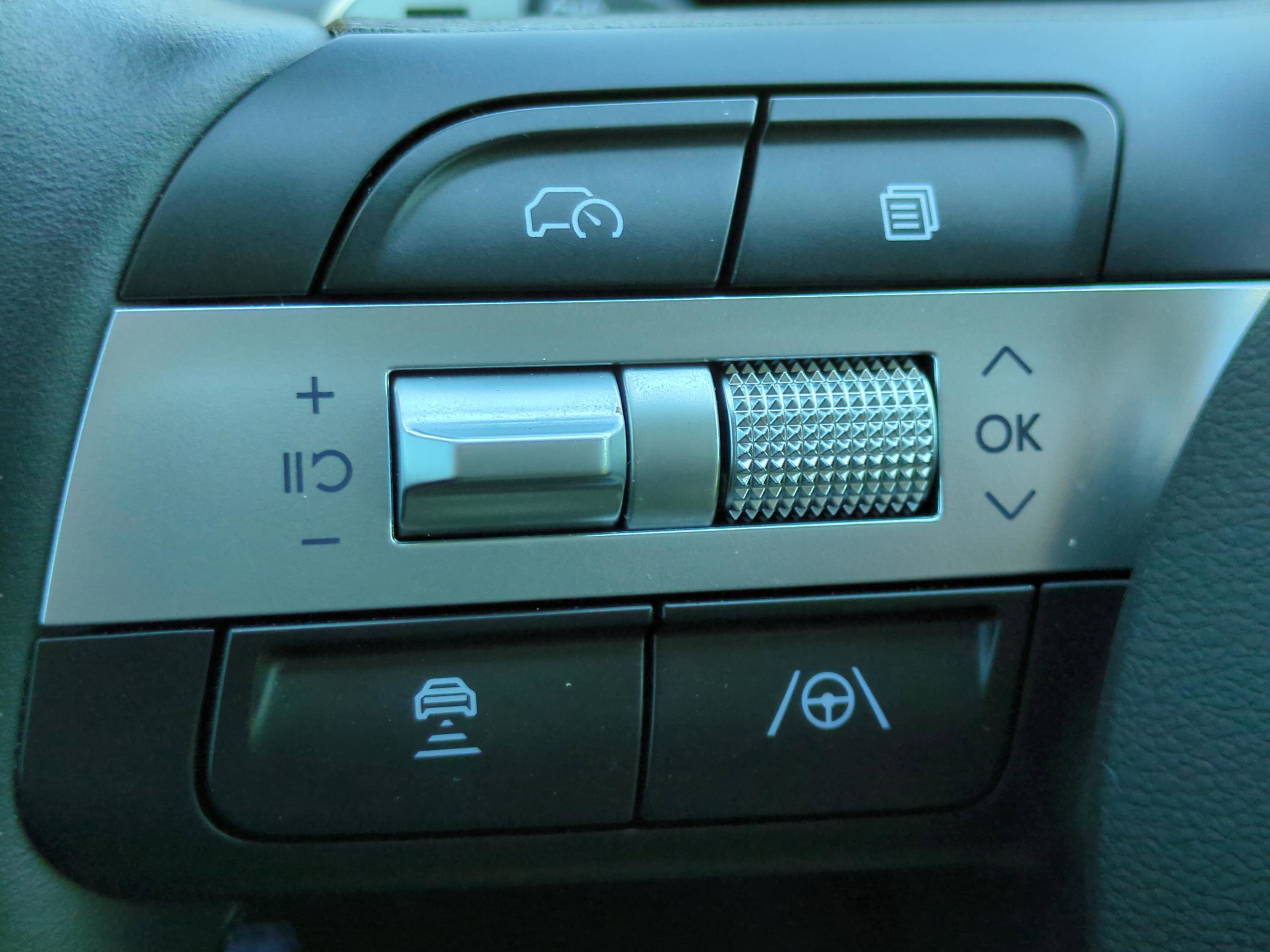 Certified 2025 Hyundai Tucson Limited image 24