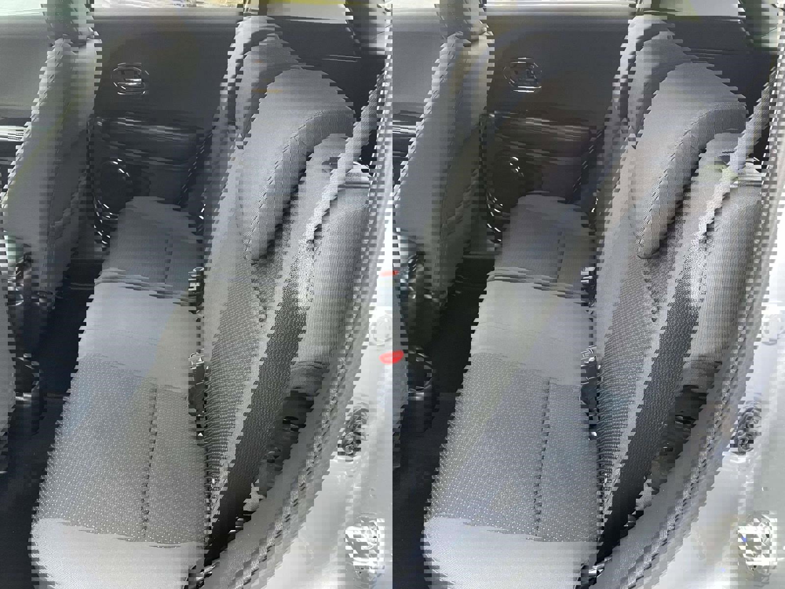 Used 2019 Honda HR-V EX image 17