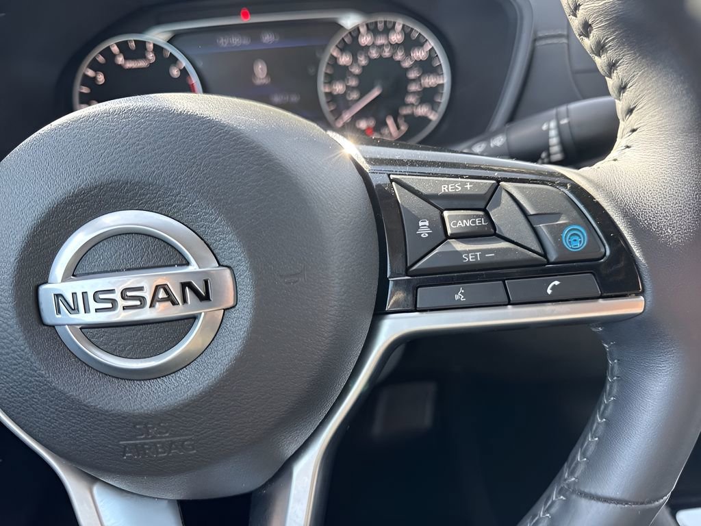 Used 2021 Nissan Altima 2.5 SV w/ SV Premium Package image 16