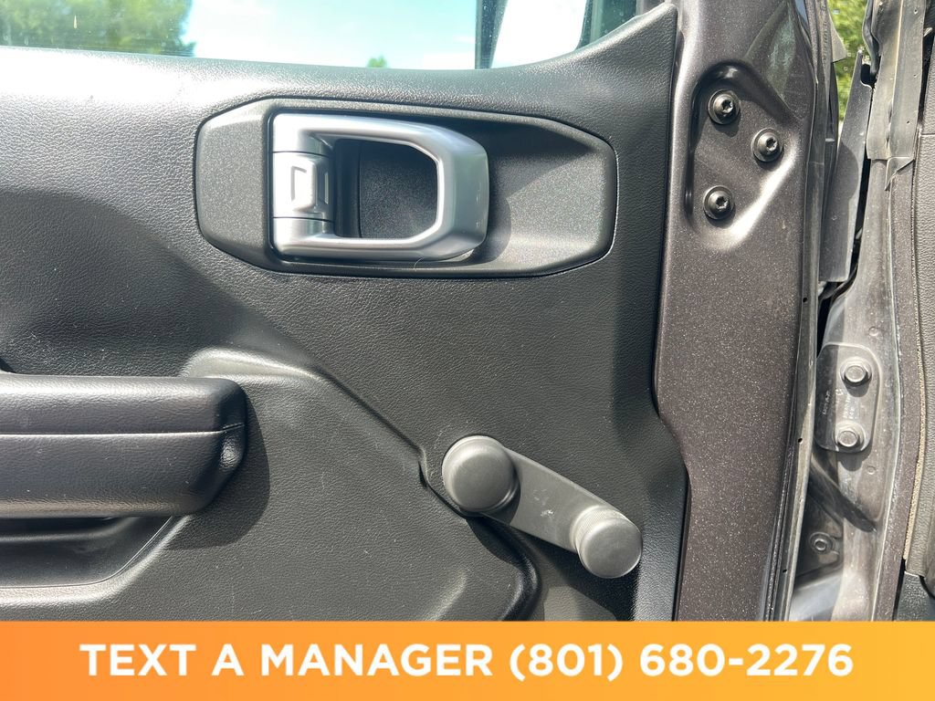 Used 2019 Jeep Wrangler Sport AWD/4WD image 11