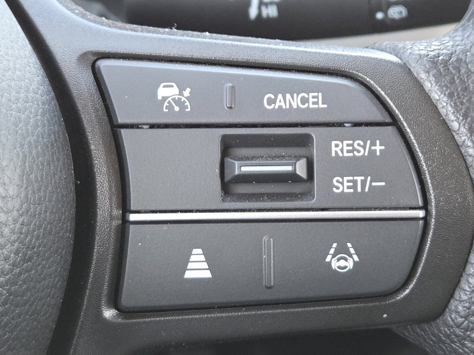 Used 2026 Honda HR-V LX image 6