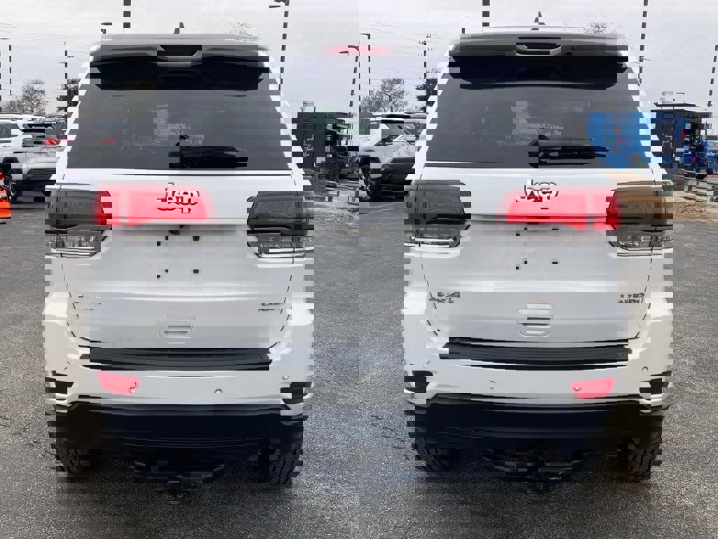 Used 2021 Jeep Grand Cherokee Laredo image 6