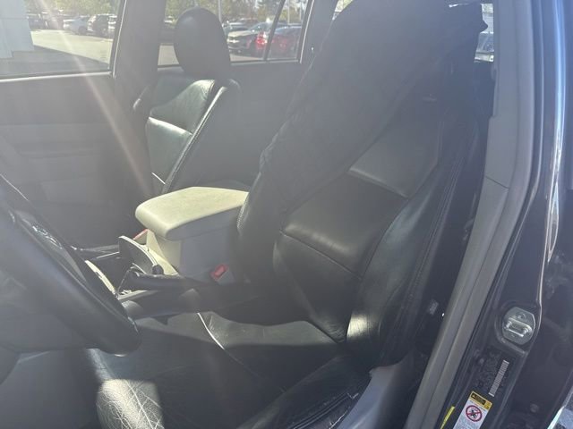 Used 2013 Toyota Highlander Plus FWD image 12