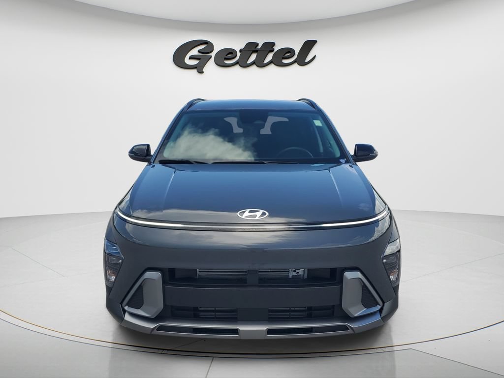 Used 2026 Hyundai Kona SEL Premium FWD image 2