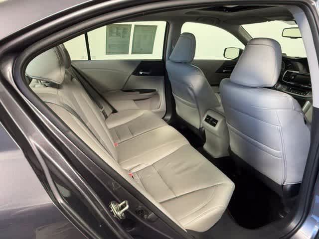 Used 2015 Honda Accord EX-L image 55