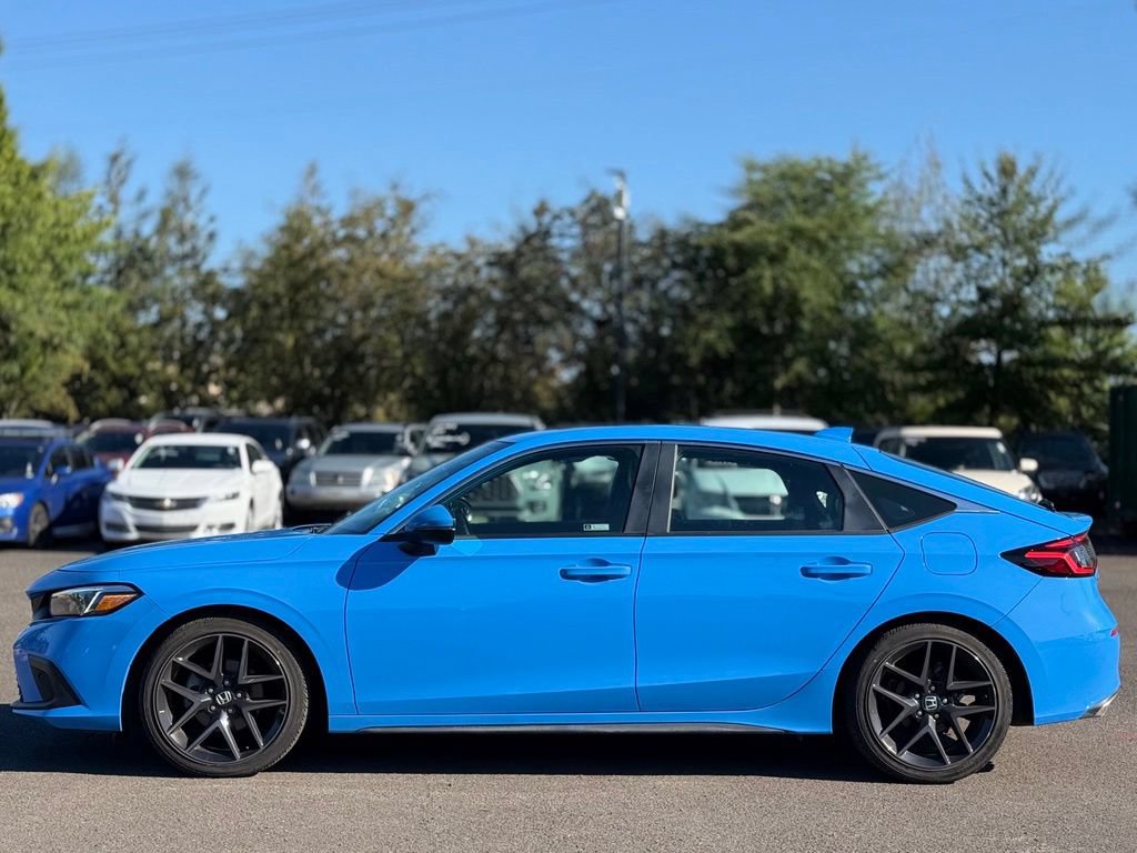 Used 2024 Honda Civic Sport Touring image 2