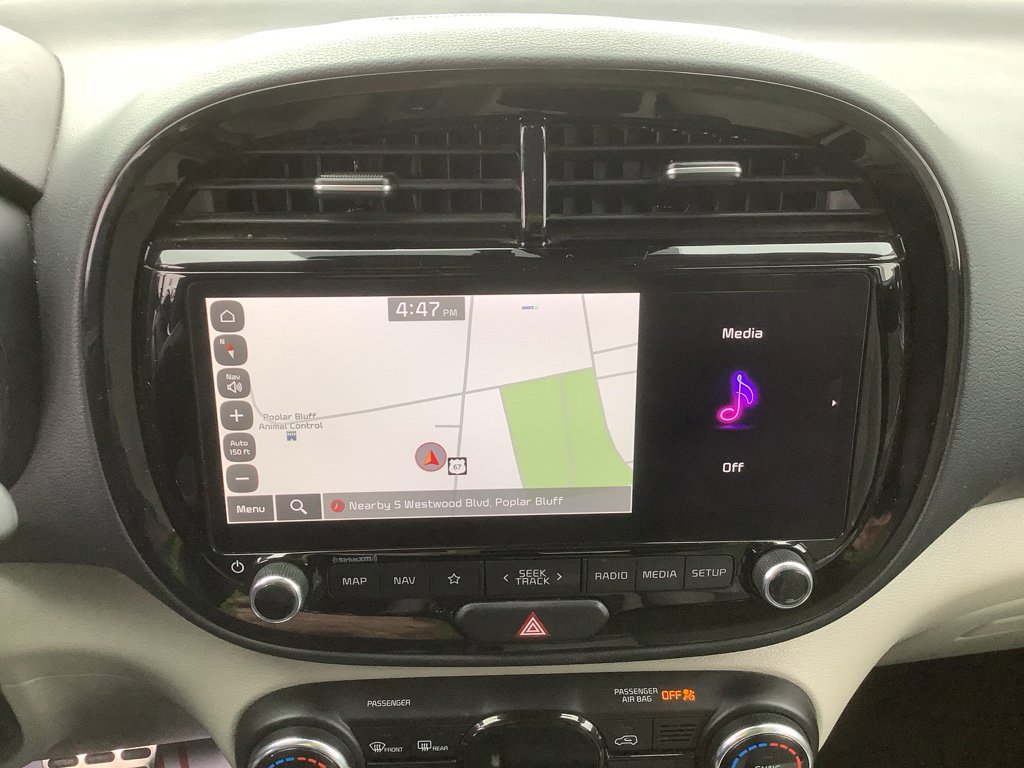 Used 2024 Kia Soul EX image 18