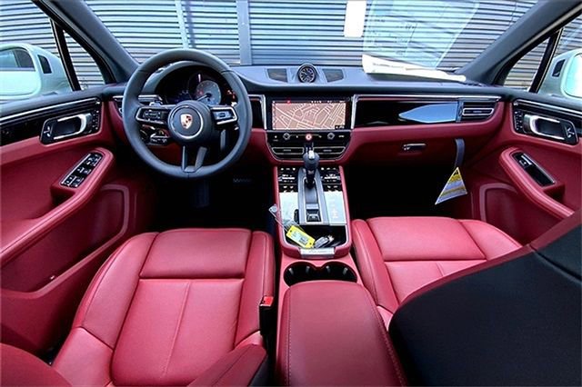 Certified 2026 Porsche Macan S image 6