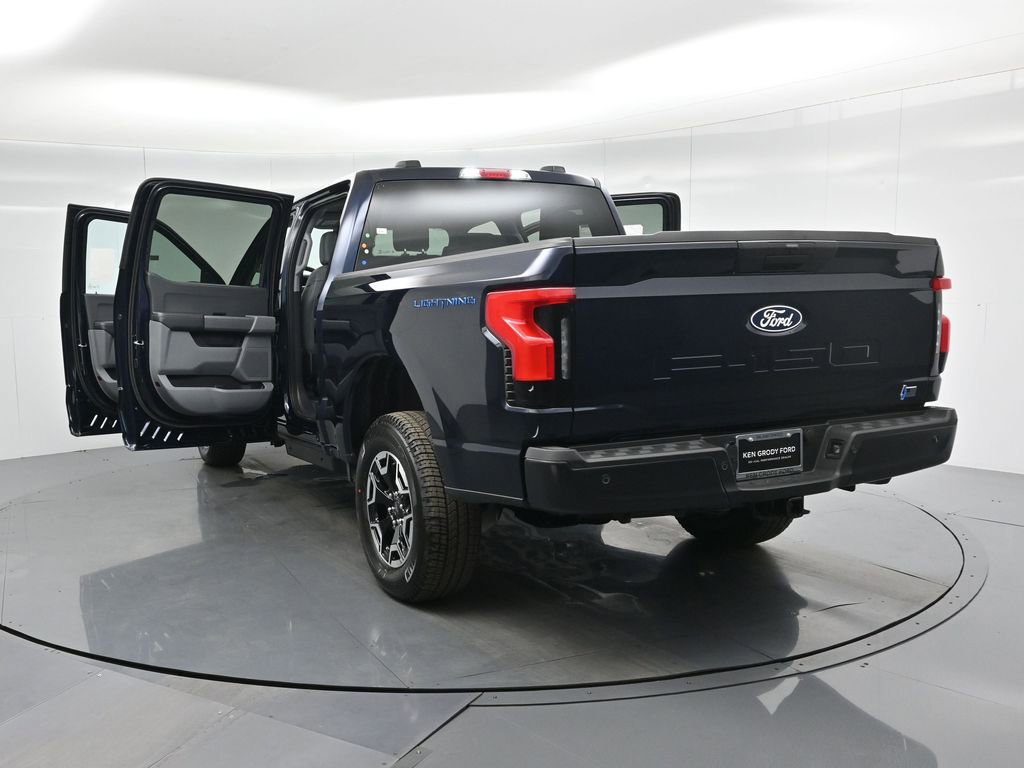 New 2024 Ford F150 Lightning Pro AWD/4WD image 32